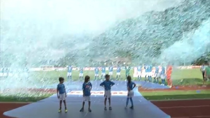 Napoli: entusiasmo per la nuova maglia