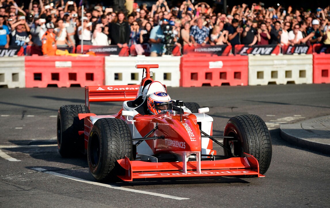F1, a Londra uno show per le strade del centro