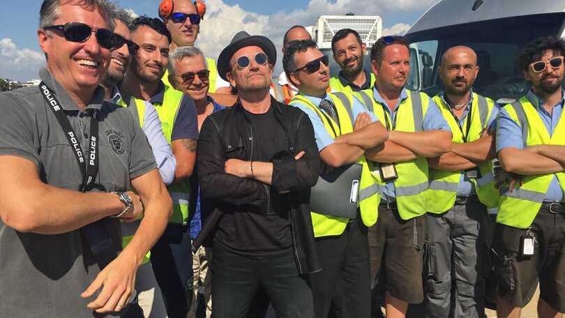 U2 in concerto a Roma: varchi con metal detector