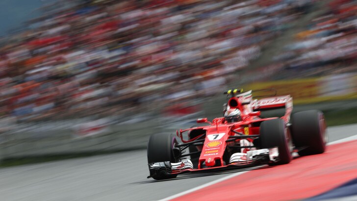 F1 Ferrari, Raikkonen: «La sfortuna ci insegue»