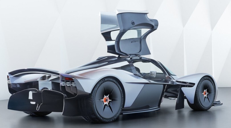 Aston Martin Valkyrie: la F1 per la strada