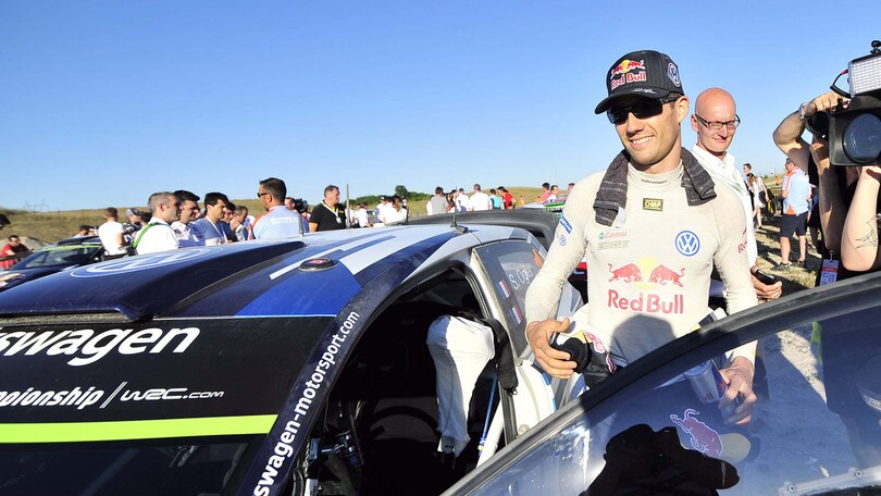 F1, Ogier gira a bordo di una Red Bull