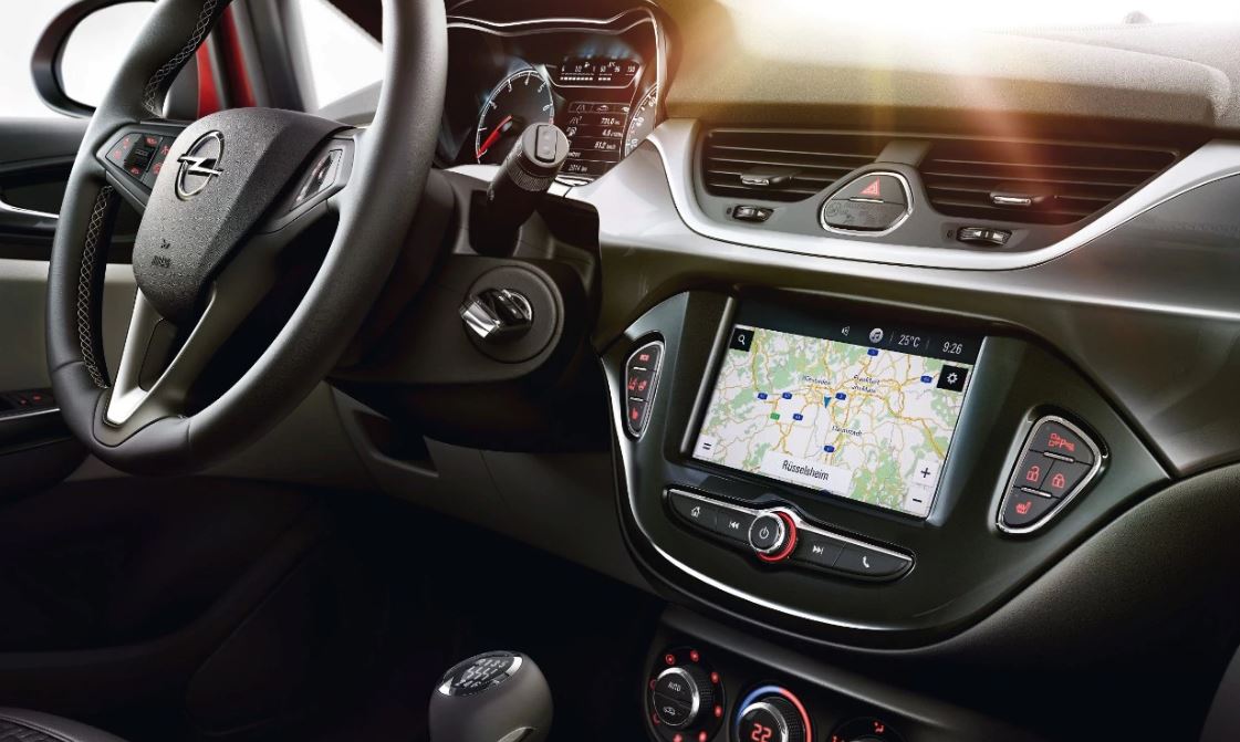 Opel Adam, Corsa e Karl: le piccole per vacanze connesse