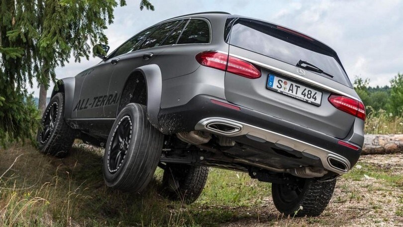 Mercedes E All-Terrain 4x4², immagini