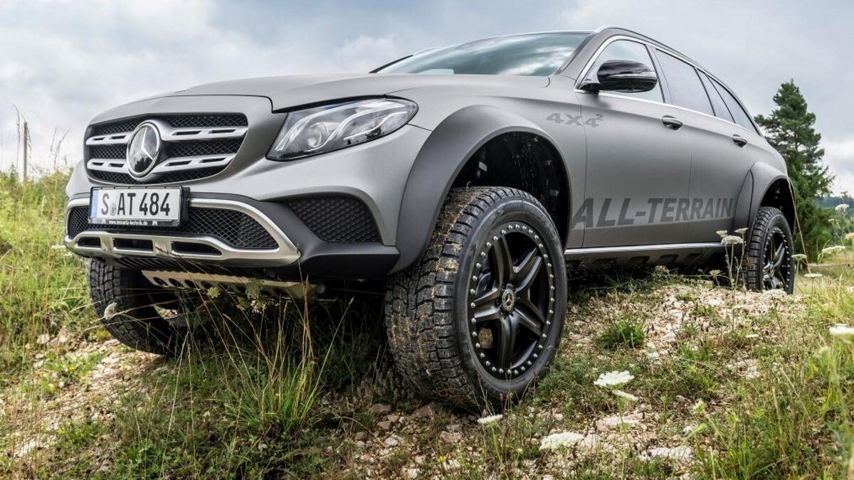 Mercedes E All-Terrain 4x4², la station wagon estrema