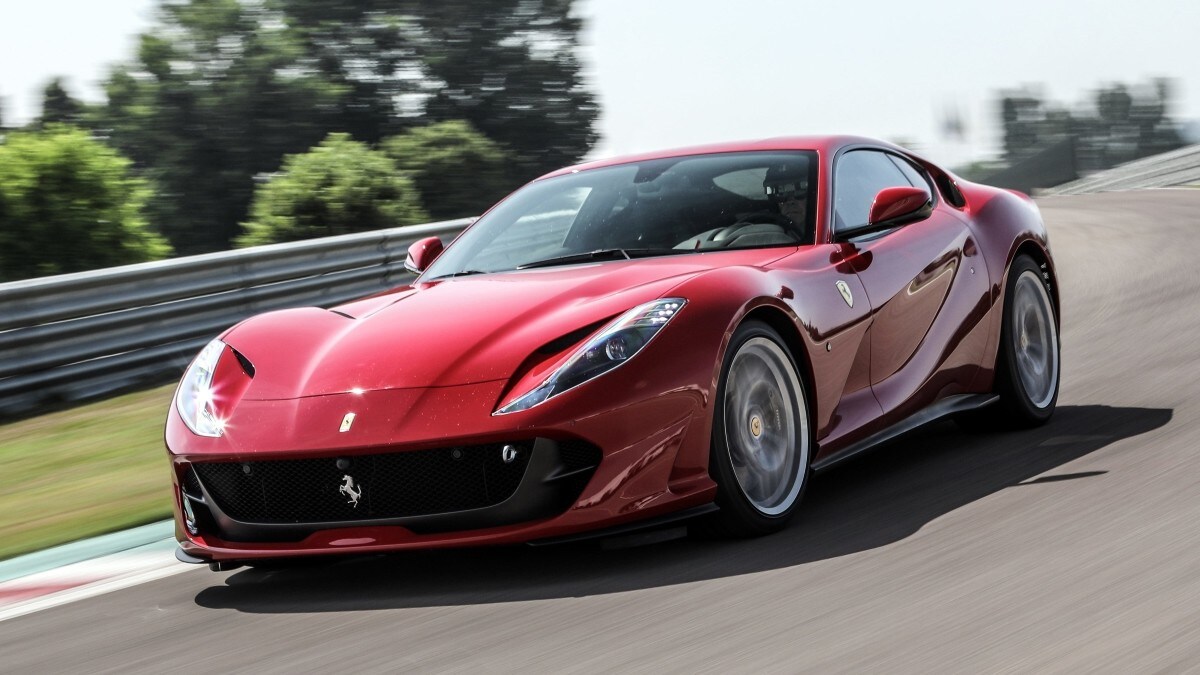 Ferrari presenta l'estensione di garanzia fino a 15 anni