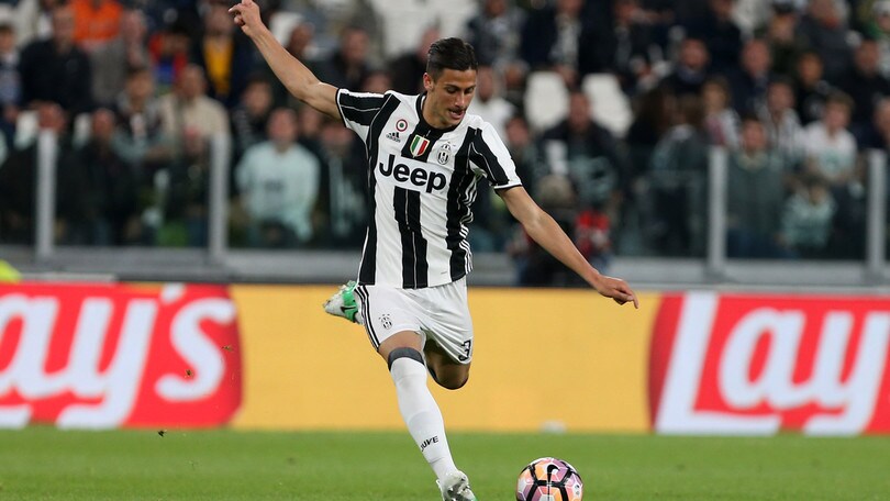 Calciomercato Juventus, ufficiale: Mandragora in prestito al Crotone