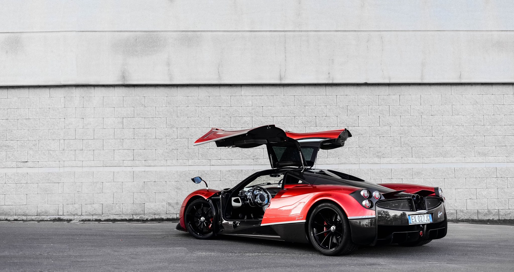 Pagani Huayra Tempesta all'asta per 2,8 milioni di dollari