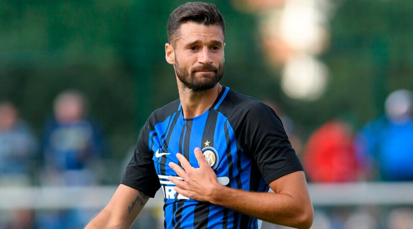Calciomercato, in Inghilterra: «Chelsea, Conte pensa a Candreva»