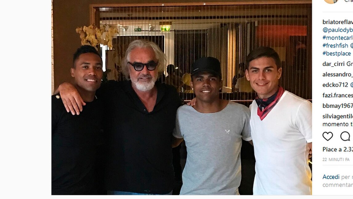 Juventus glamour a Montecarlo: Briatore fa da 'guida' a Dybala, Douglas Costa e Alex Sandro
