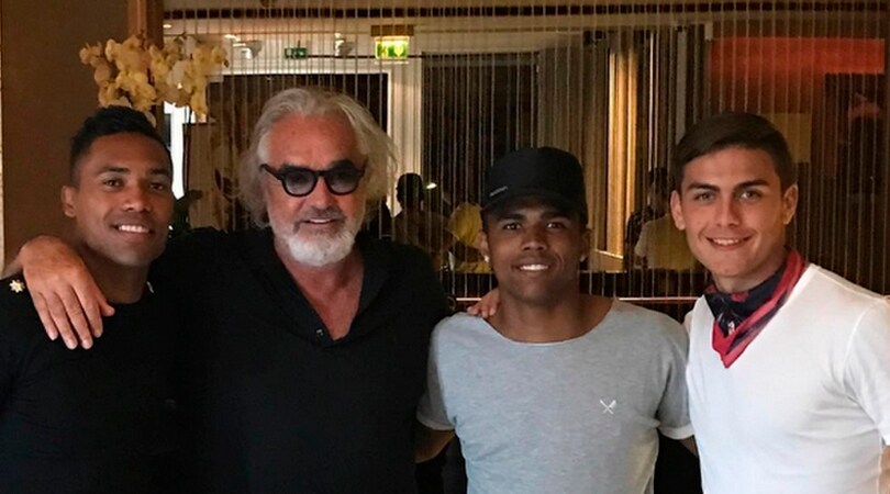 Juventus glamour a Montecarlo: Briatore fa da 'guida' a Dybala, Douglas Costa e Alex Sandro