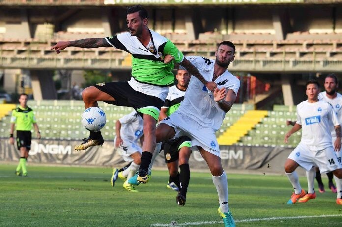 Calciomercato Ternana, ufficiale: Capitani e Montalto