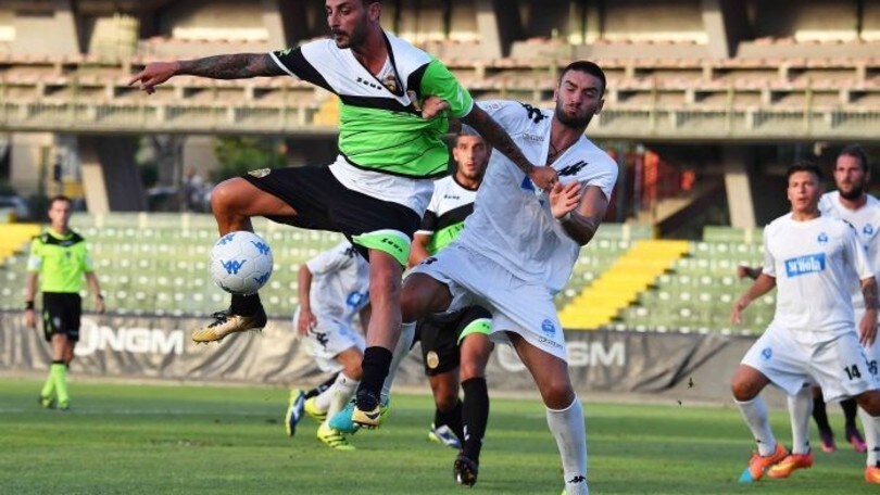 Calciomercato Ternana, ufficiale: Capitani e Montalto