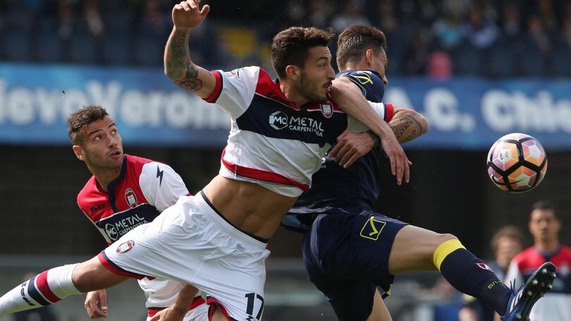 Calciomercato Crotone, ufficiale: Ceccherini rinnova per 3 stagioni