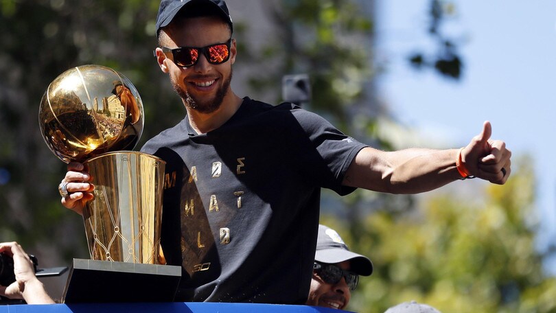 Basket NBA, a Natale torna Warriors-Cavaliers