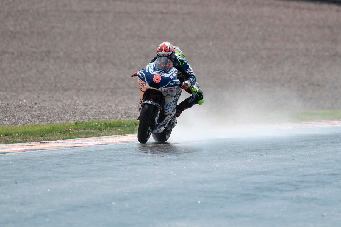MotoGp, Austria: Barbera più veloce, Rossi 12°