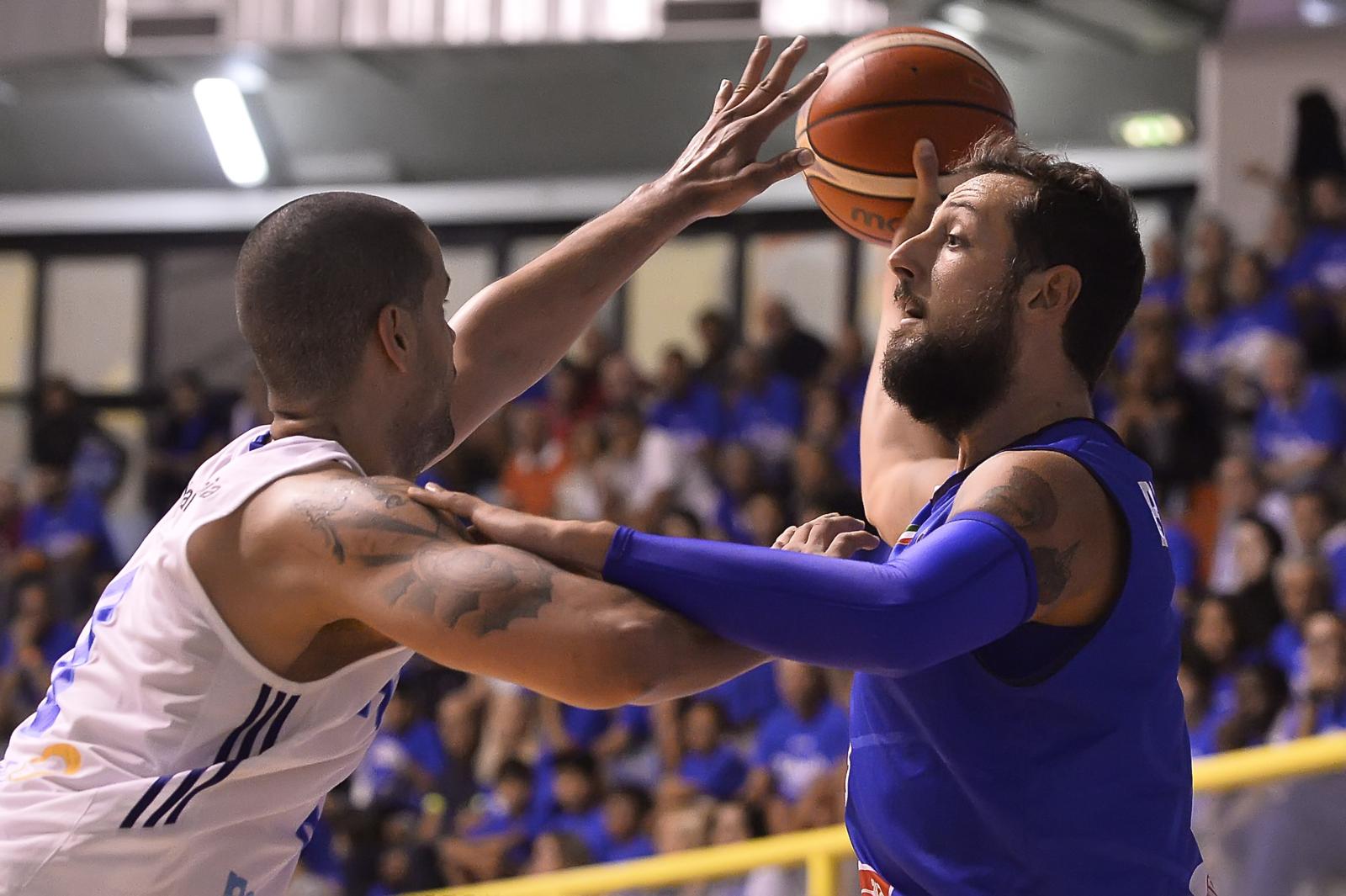 Italbasket, Belinelli e gli azzurri piegano la Finlandia