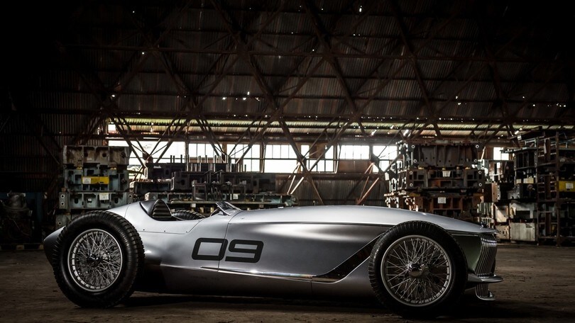 Infiniti Prototype 9: foto
