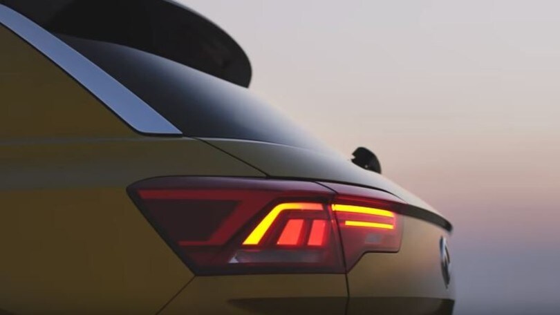 Volkswagen T-Roc, il Suv compatto si svela