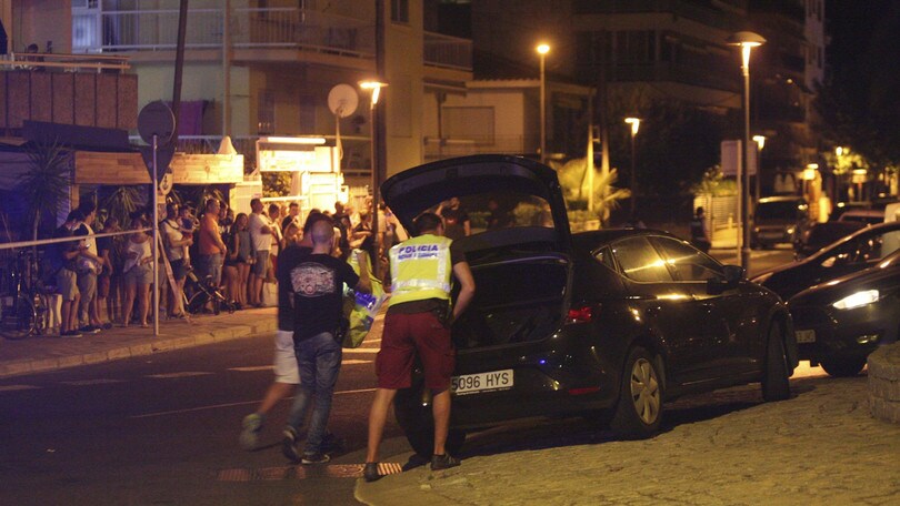 Attentati Barcellona, nella notte blitz a Cambrils