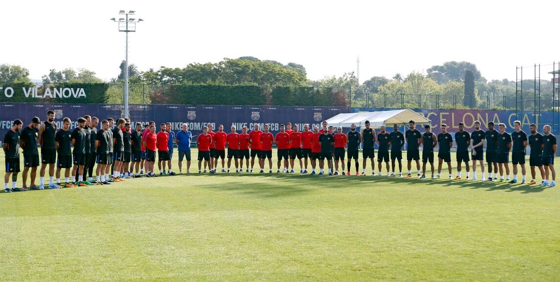 «Siamo tutti Barcellona», il club catalano ricorda le vittime dell'attentato