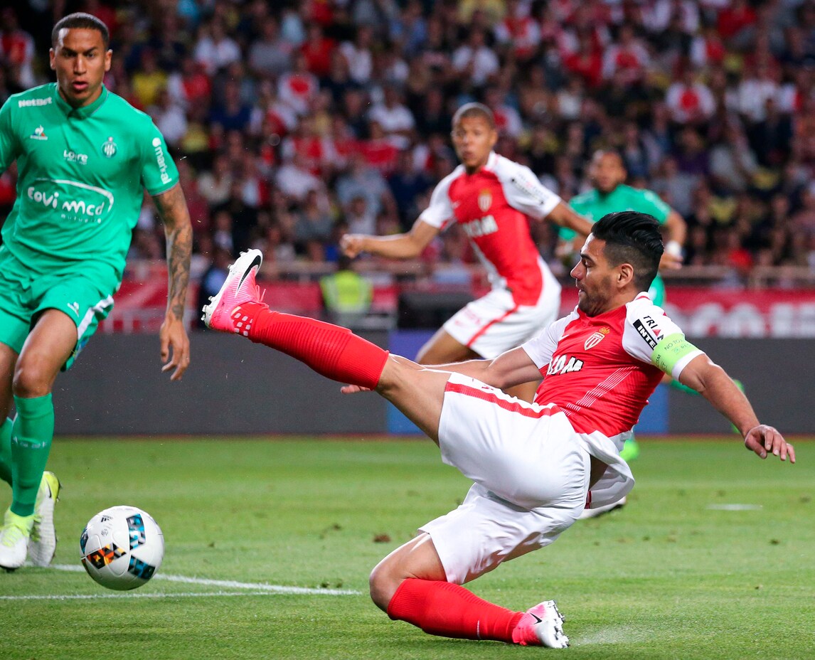 Ligue 1, Metz-Monaco 0-1: Falcao regala record e vetta