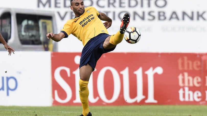 Serie A Verona, stiramento al legamento collaterale interno per Fares