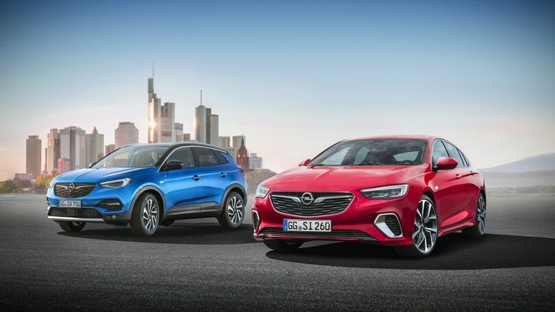 Opel al Salone di Francoforte con Grandland X e Insignia GSi