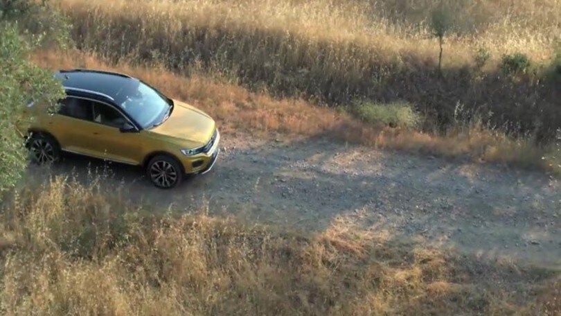 Volkswagen T-Roc, è arrivato il Suv compatto