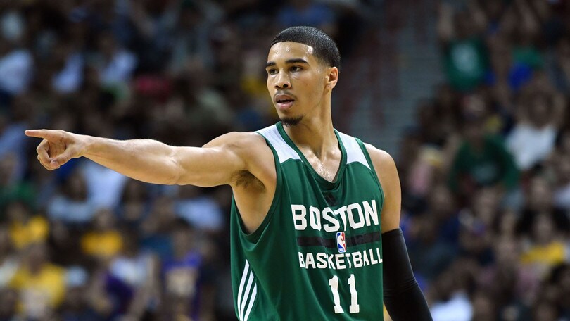 NBA, Tatum elogia Irving: " Giocatore sensazionale"