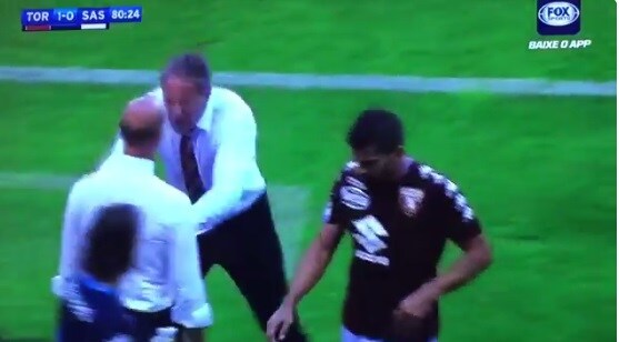 Torino, cambio sbagliato: furia Mihajlovic con lo staff