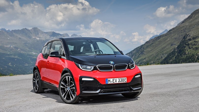 BMW i3 e i3s, immagini