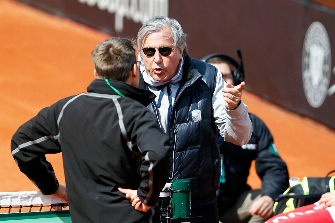Tennis, Nastase shock: «La Sharapova si è drogata, non può giocare»