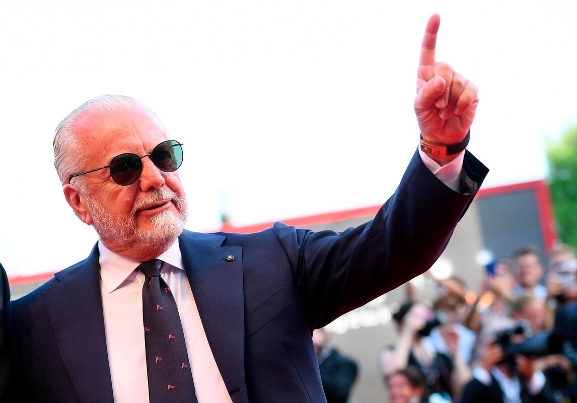 Napoli, De Laurentiis: «Insigne al Barcellona? Raiola deve passare sul mio cadavere»