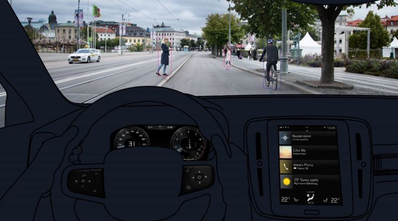 Volvo XC40, l'inedito Suv compatto sarà semi-autonomo