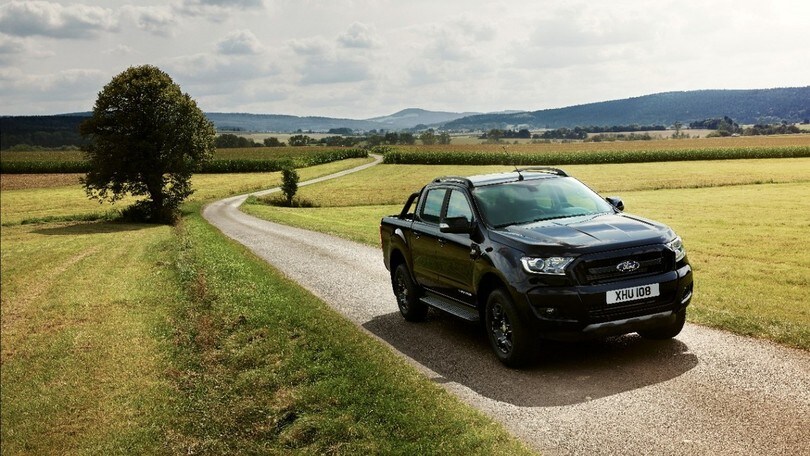 Ford Ranger, la Black Edition debutta a Francoforte