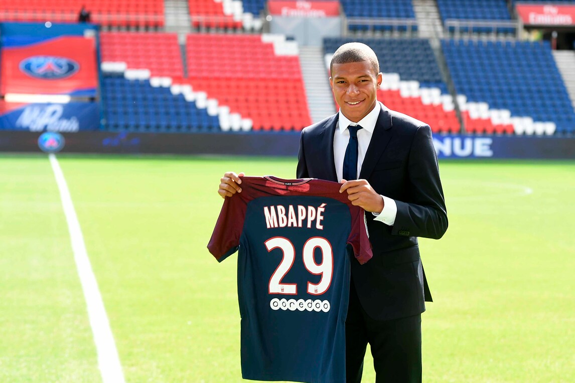 Psg, per Mbappé presentazione con giallo: «Volevo restare al Monaco ma poi...»