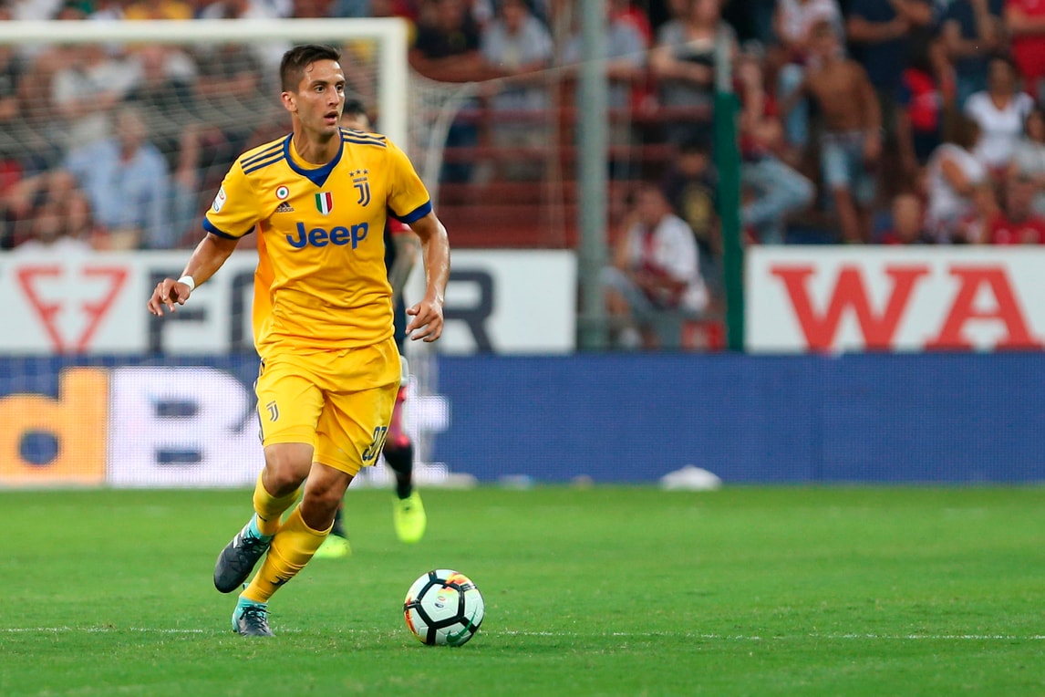 Juventus, Bentancur: «Impressionato da Buffon, che grande persona!»