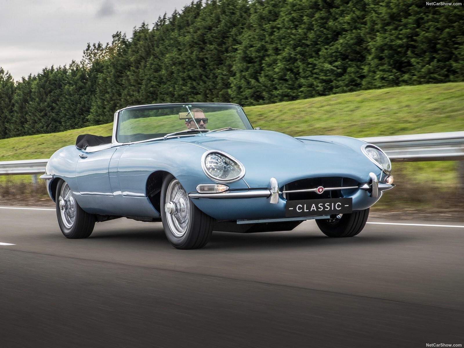Jaguar, dal 2020 una versione green per ogni modello