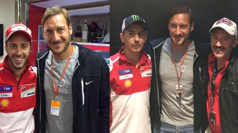 MotoGp, Totti ospite a Misano: «Io prossimo tecnico della Roma? No, tranquilli»
