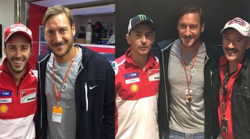 MotoGp, Totti ospite a Misano: «Io prossimo tecnico della Roma? No, tranquilli»