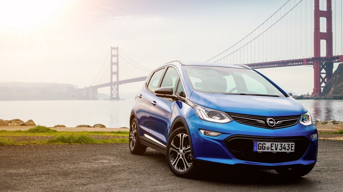 Opel, la Ampera-e percorre 750 km con un “pieno” di corrente