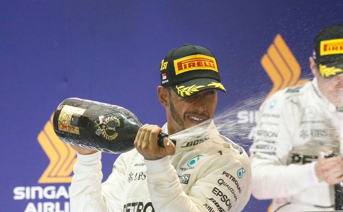 F1 Gp Singapore, Hamilton: «Dio mi ha benedetto, peccato non sfidare Vettel»