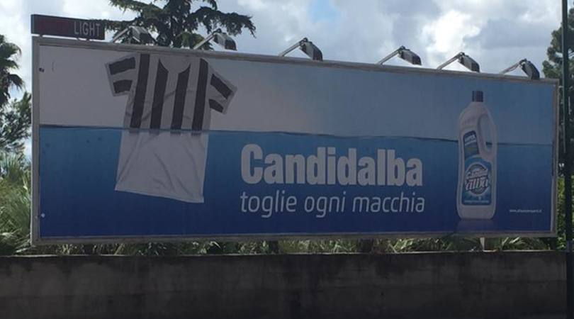 Napoli, spunta la candeggina che smacchia la maglia della Juventus