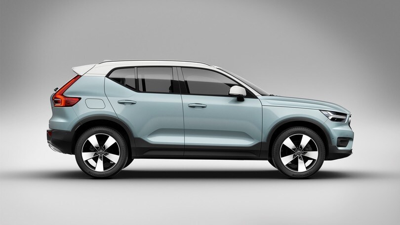 Volvo XC40 2018, immagini