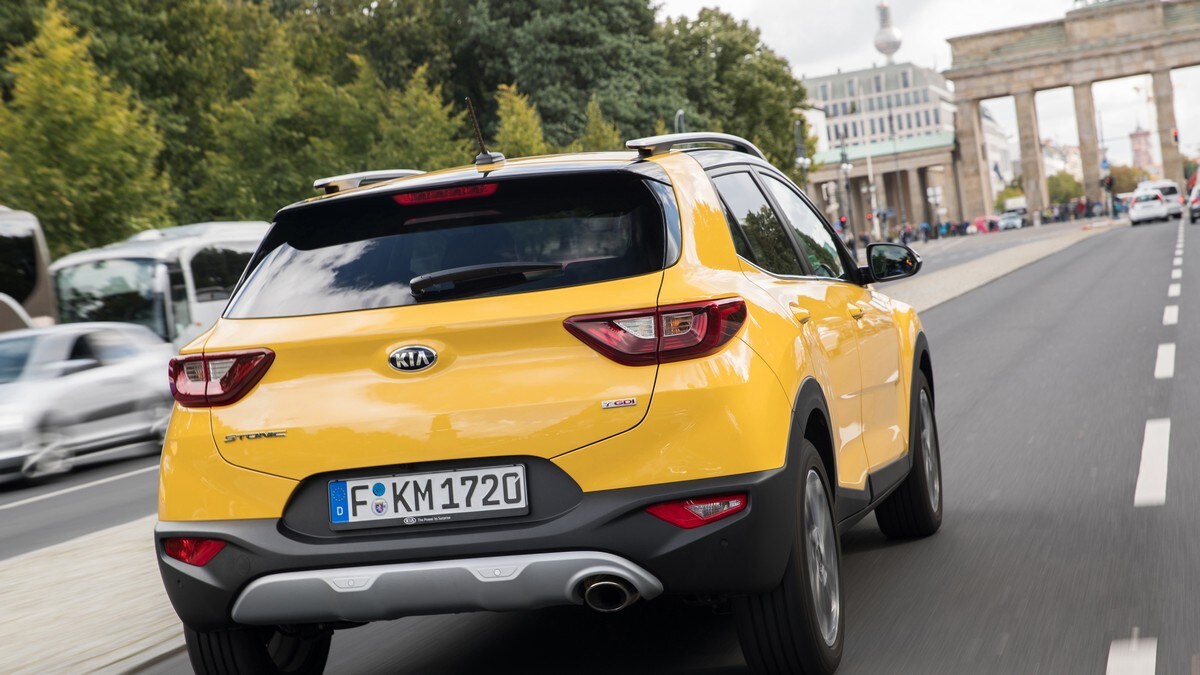 Kia Stonic 2017, immagini live