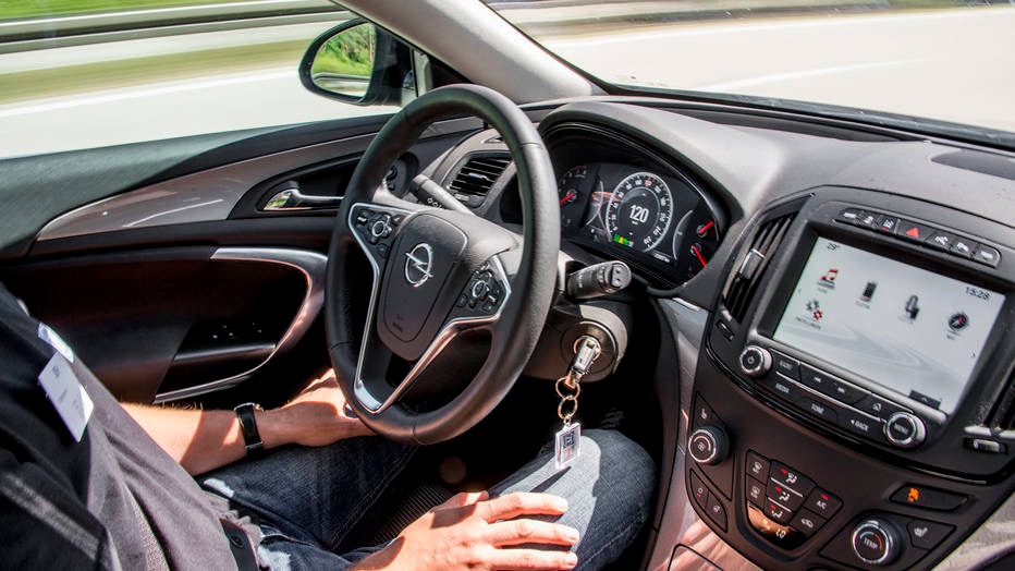 Cosa sono i sei livelli della guida autonoma