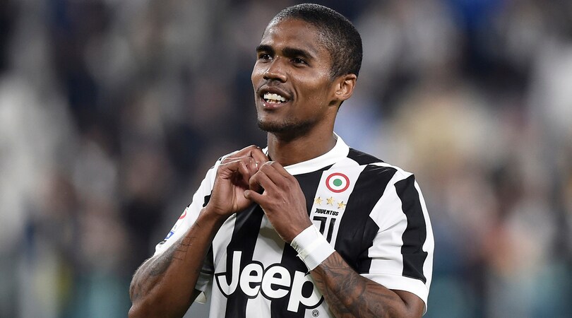 Juventus, Douglas Costa: «Champions? Abbiamo senza dubbio la possibilità di vincerla»