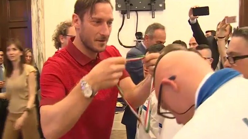 Totti in campo per una notte