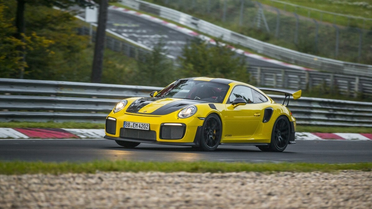 Porsche 911 GT2 RS, al Nurburgring comanda lei